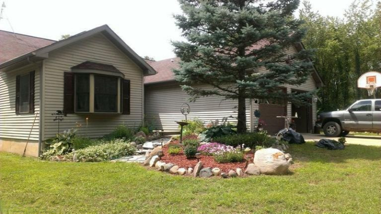 2175 Osborne Road Delton, MI 49046 - Photo 1 of 23 Primary Photo