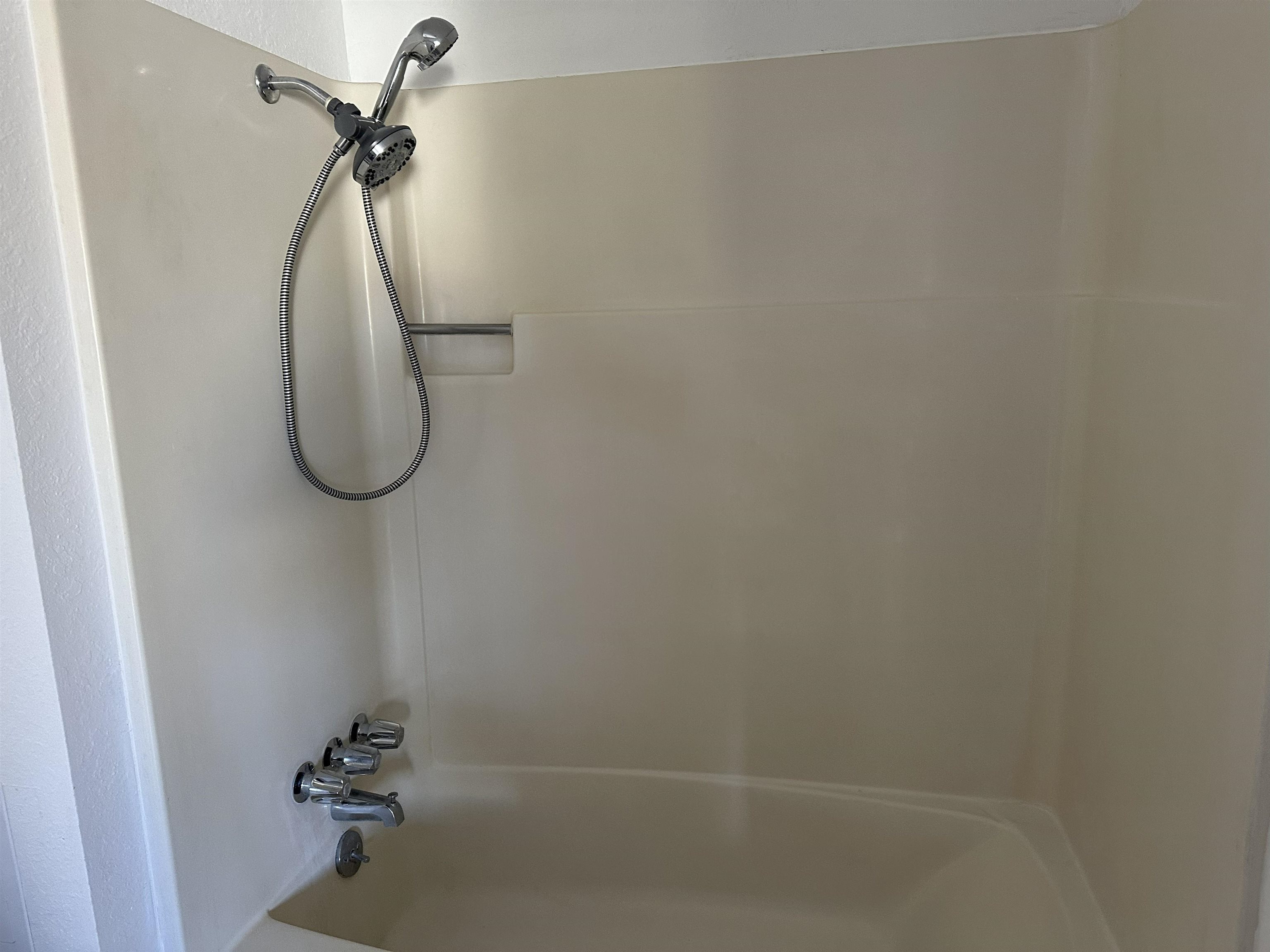 1822 Mactavish Court, Unit 4 Rawlins, WY 82301 - Photo 11 of 18