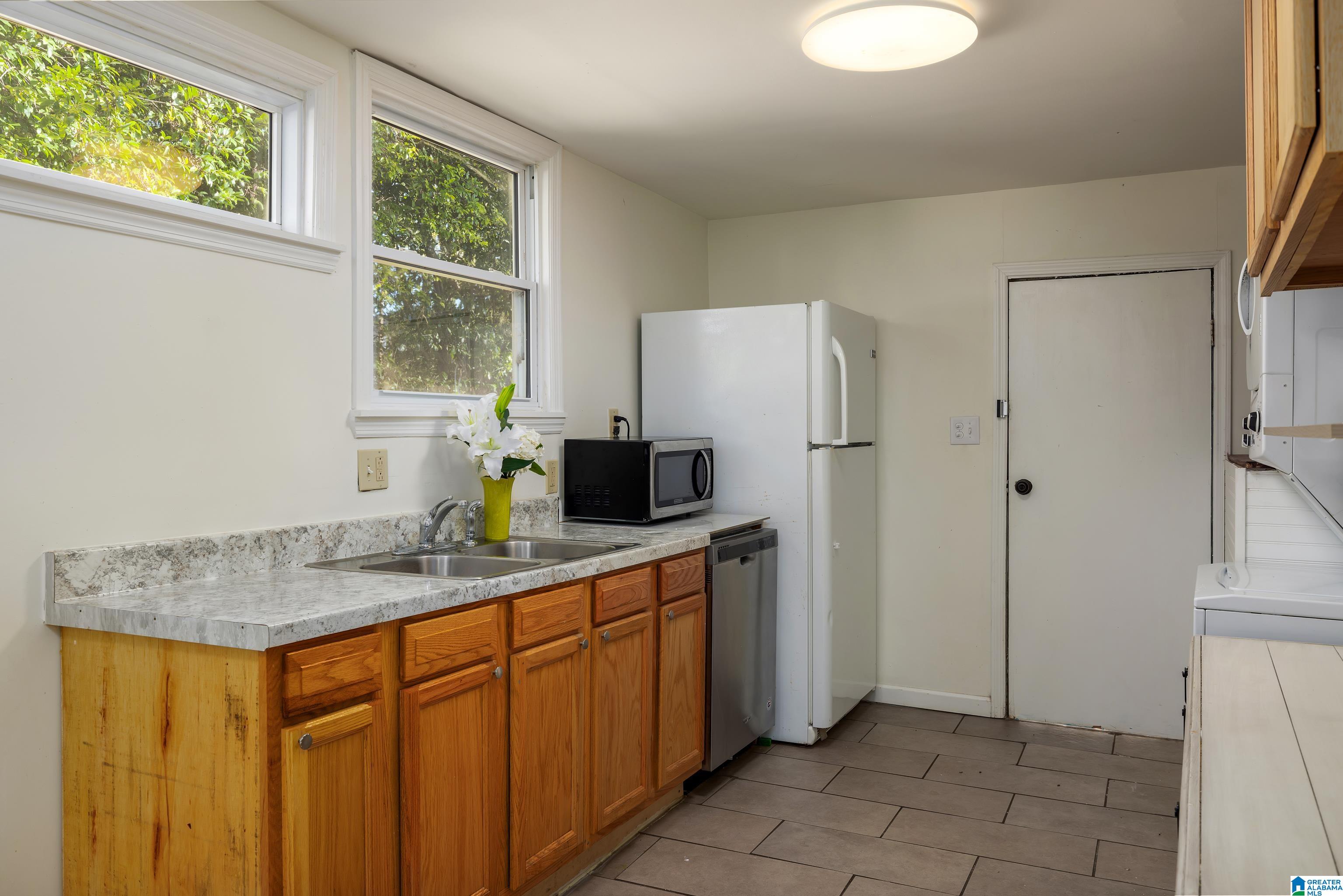 1016 Stuart Street Birmingham, AL 35209 - Photo 34 of 54
