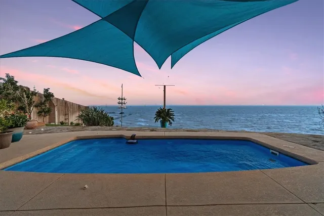 $1,264,900 | 9129 County Road 2226, Taft, TX 78390