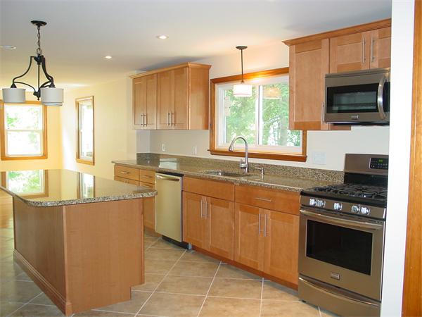 844 North Street Randolph, MA 02368 - Photo 4 of 27