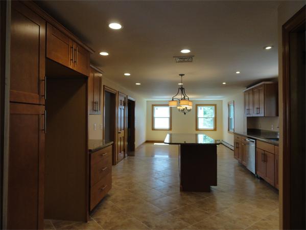 844 North Street Randolph, MA 02368 - Photo 5 of 27