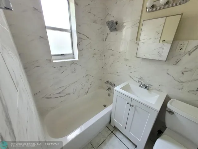 $2,200 | 4870 Northeast 16th Avenue, Pompano Beach, FL 33064