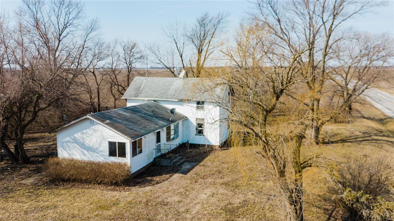 5560 East Loami Road Chatham, IL 62629 - Photo 1 of 26