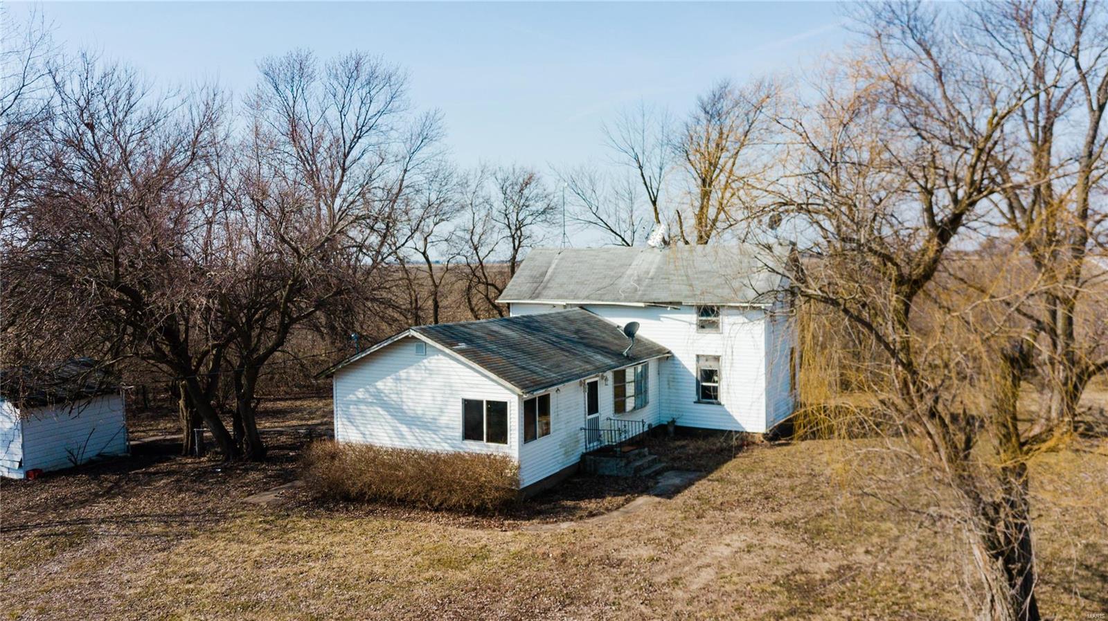 5560 East Loami Road Chatham, IL 62629 - Photo 2 of 26