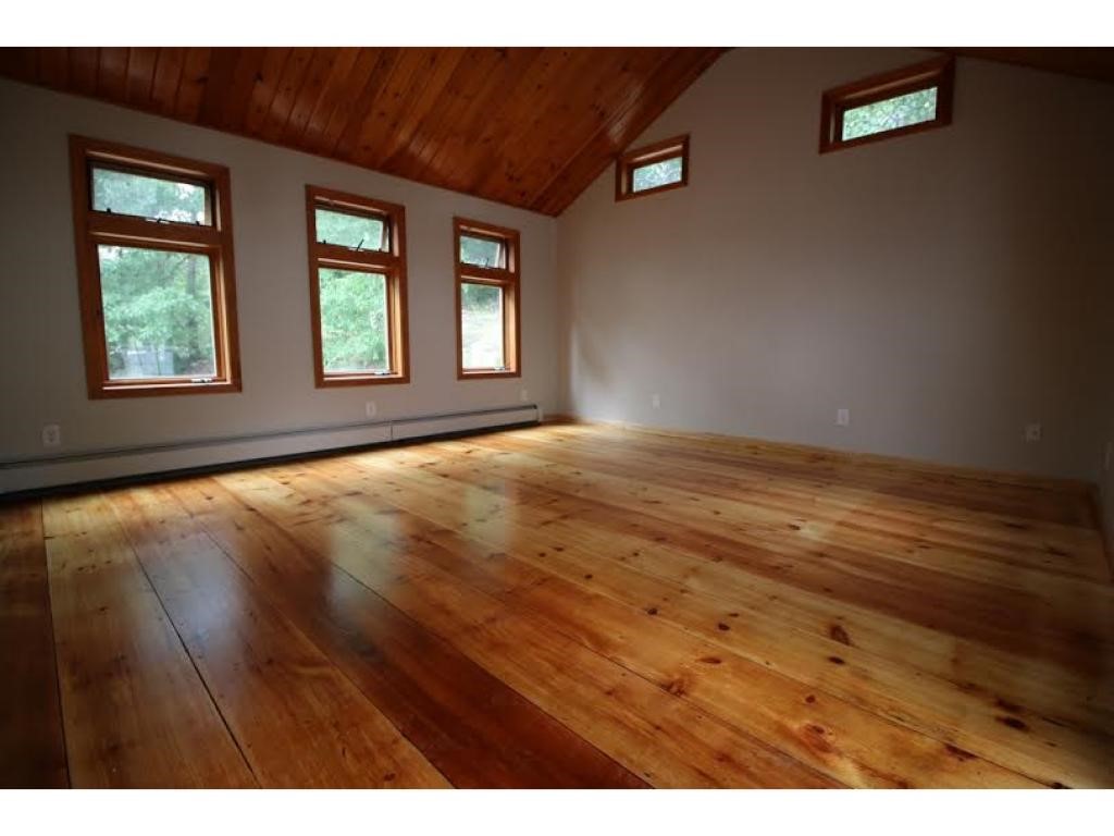 49 Smith Road Goffstown, NH 03045 - Photo 11 of 24 Gallery Image 11