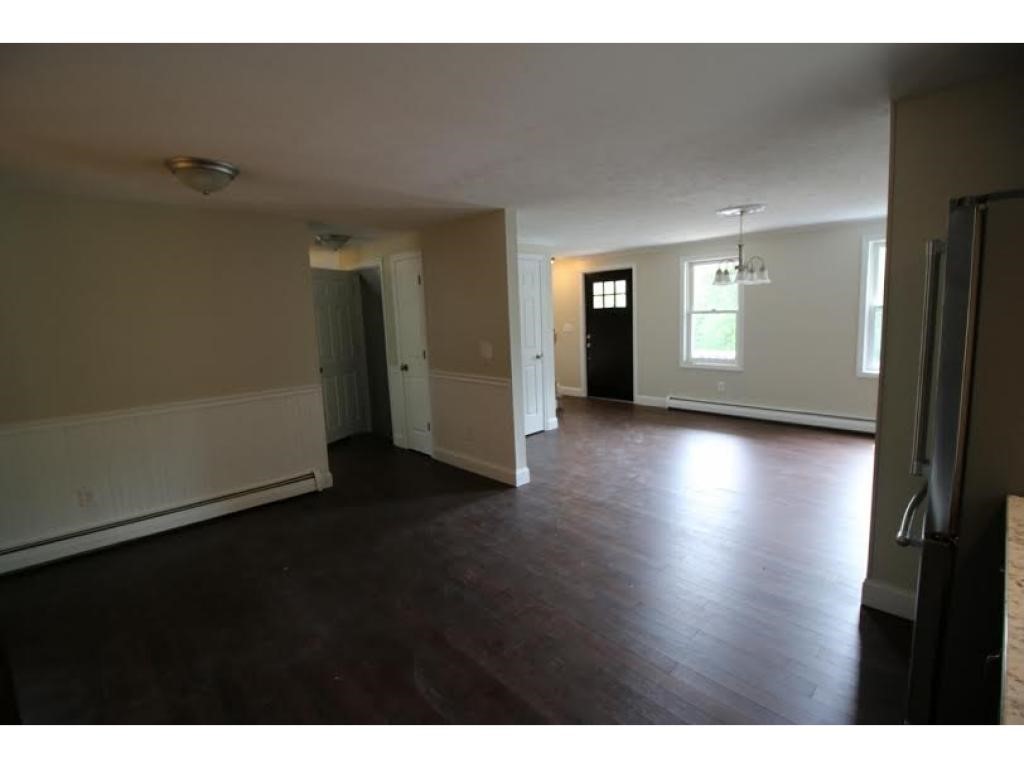 49 Smith Road Goffstown, NH 03045 - Photo 4 of 24 Gallery Image 4
