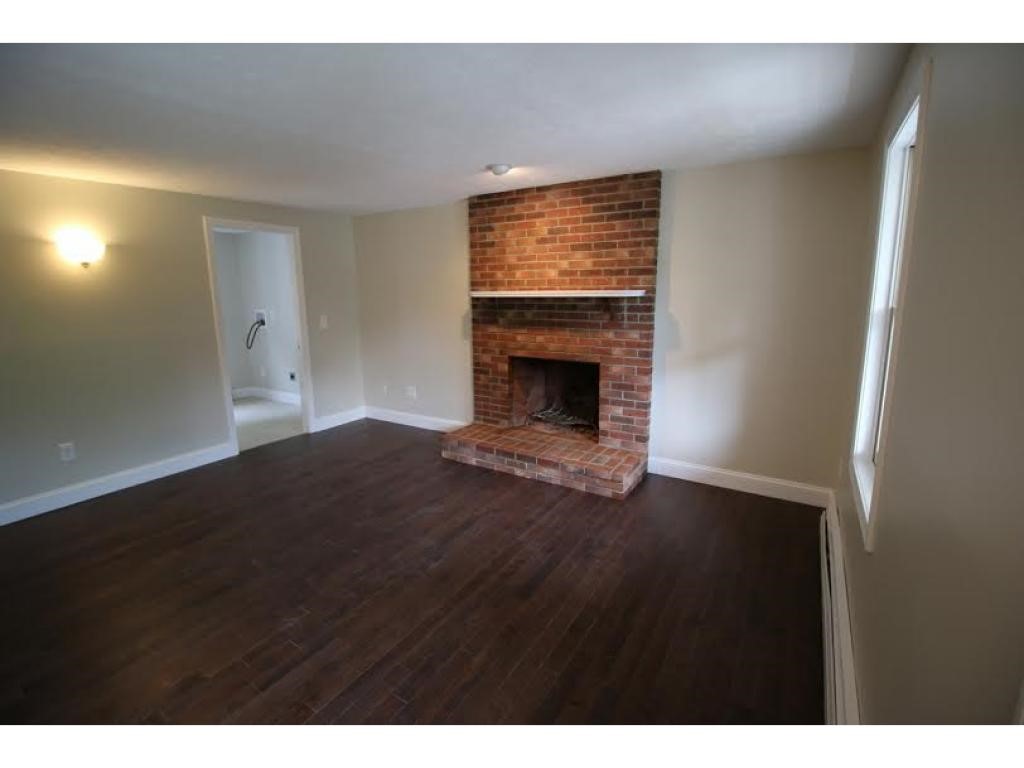 49 Smith Road Goffstown, NH 03045 - Photo 7 of 24 Gallery Image 7