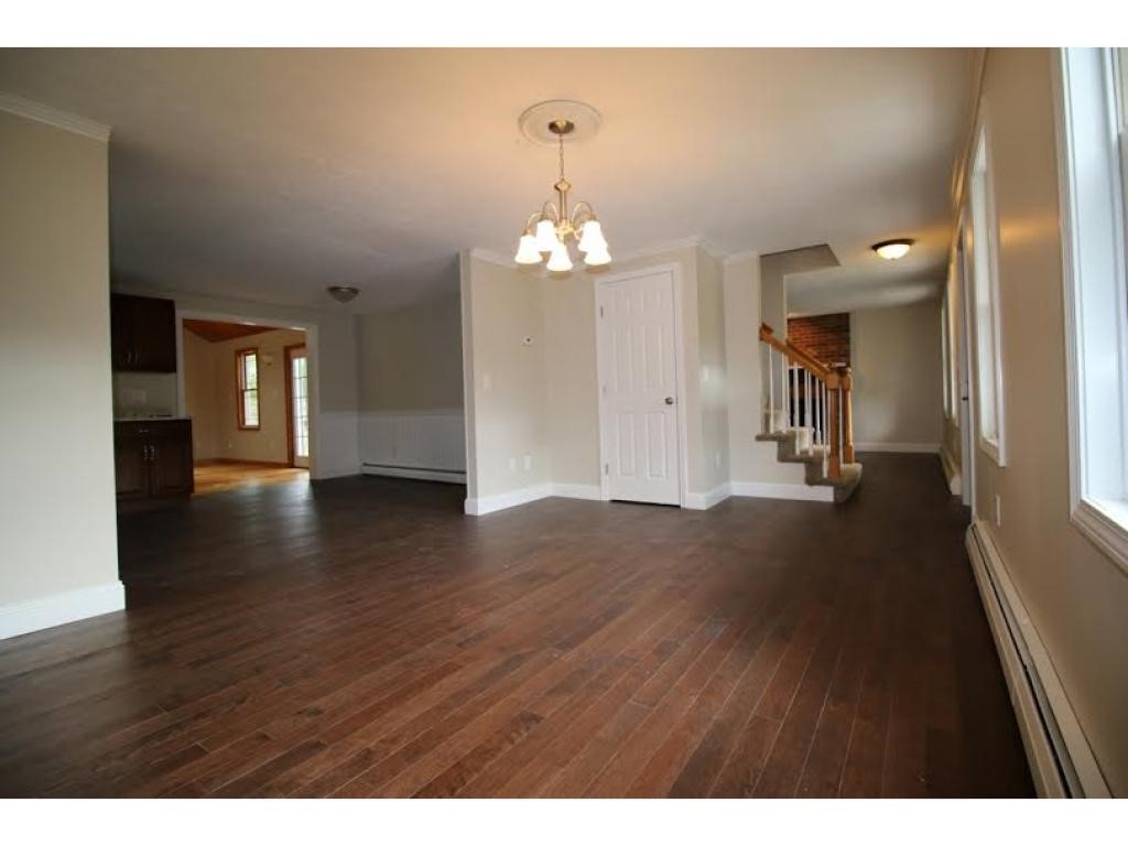 49 Smith Road Goffstown, NH 03045 - Photo 10 of 24 Gallery Image 10