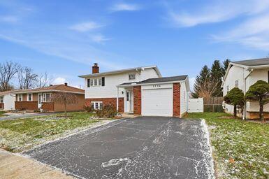 3294 Devin Road Grove City, OH 43123 - Photo 2 of 31 OO62rZ4o