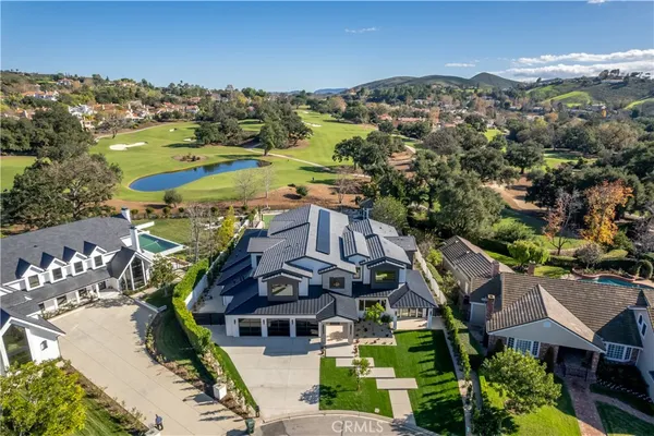 $10,495,000 | 4400 Oak Pl Drive, Westlake Village, CA 91362