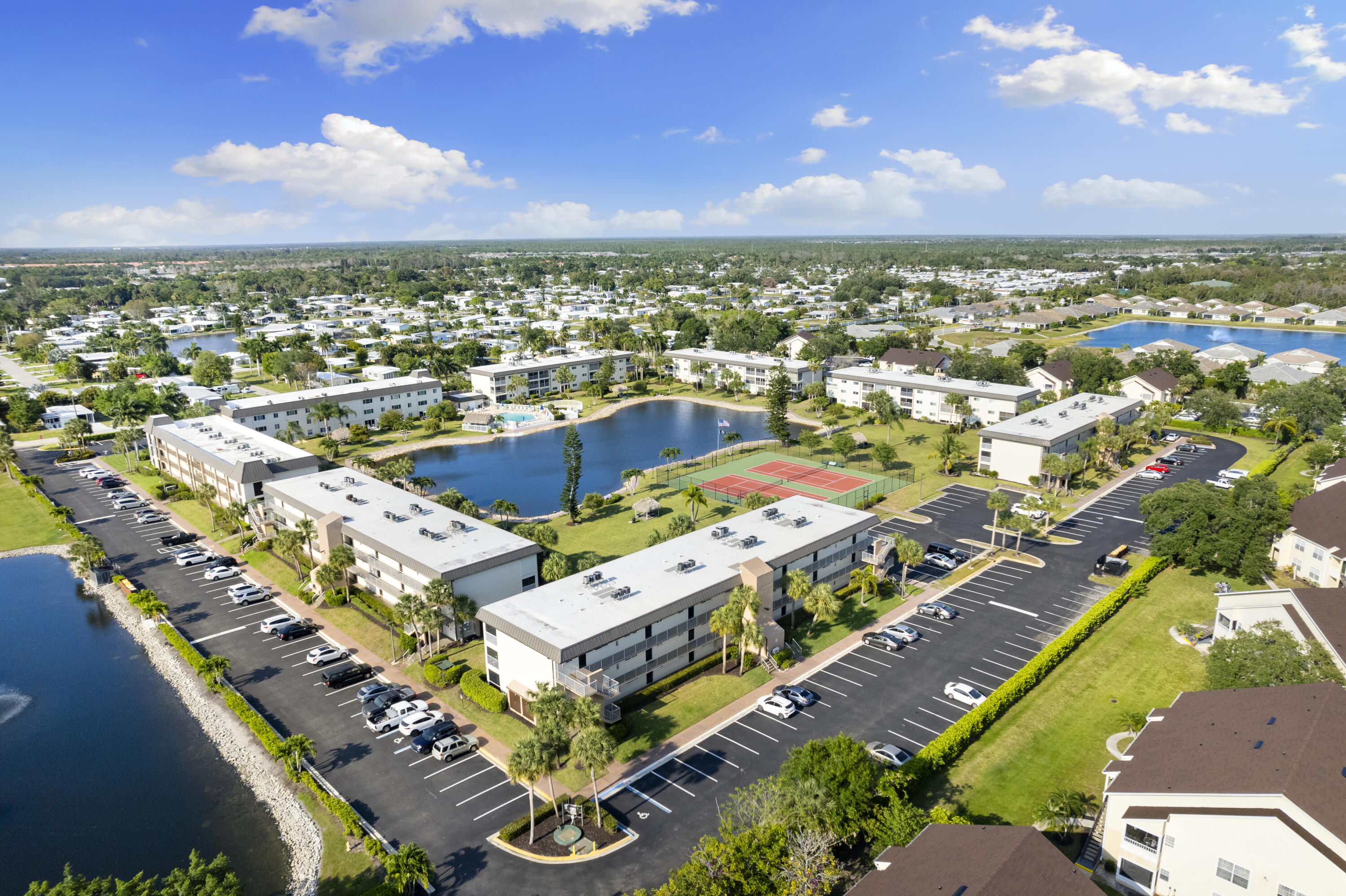 1008 Manatee Road, Unit G103 Naples, FL 34114 - Photo 18 of 21 DJI_0065