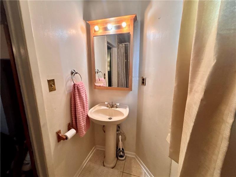 415 Jacksonia Street Pittsburgh, PA 15212 - Photo 23 of 31