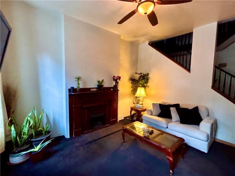 415 Jacksonia Street Pittsburgh, PA 15212 - Photo 3 of 31