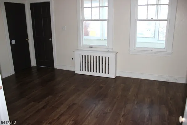 $2,100 | 722 Roselle Street, Linden, NJ 07036