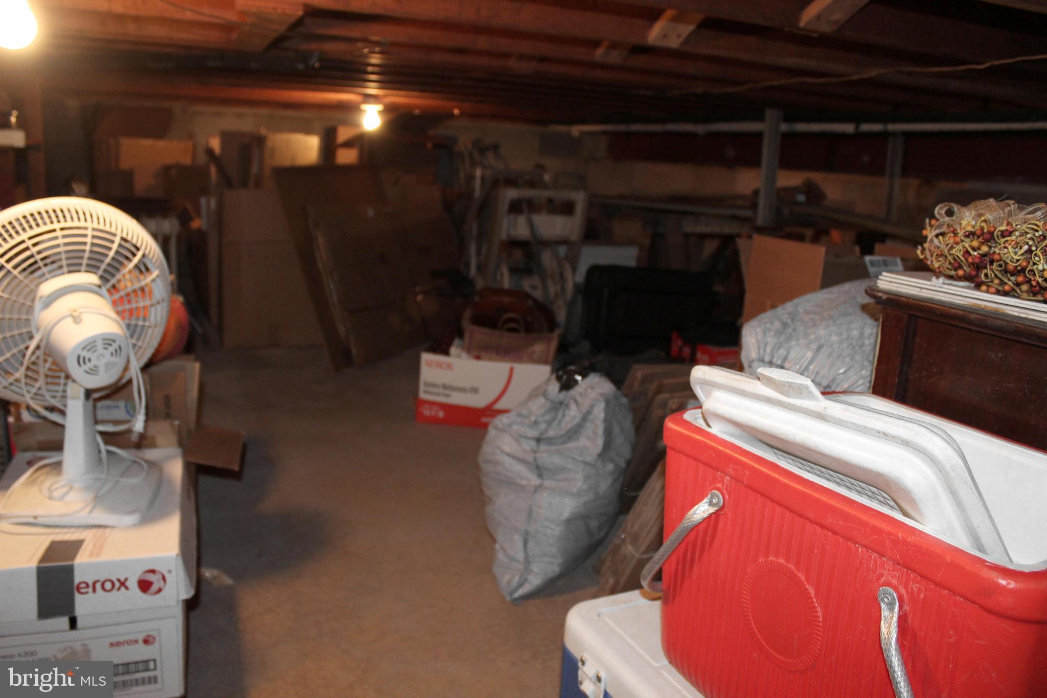 6807 Windsor Mill Road Baltimore, MD 21207 - Photo 17 of 21 Crawl space with concrete floor