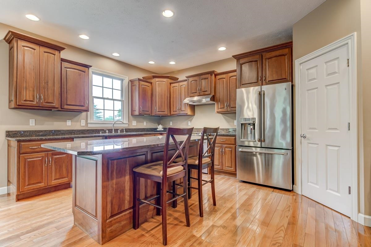 3413 Embassy Drive Springfield, IL 62711 - Photo 12 of 50 Gallery Image 12