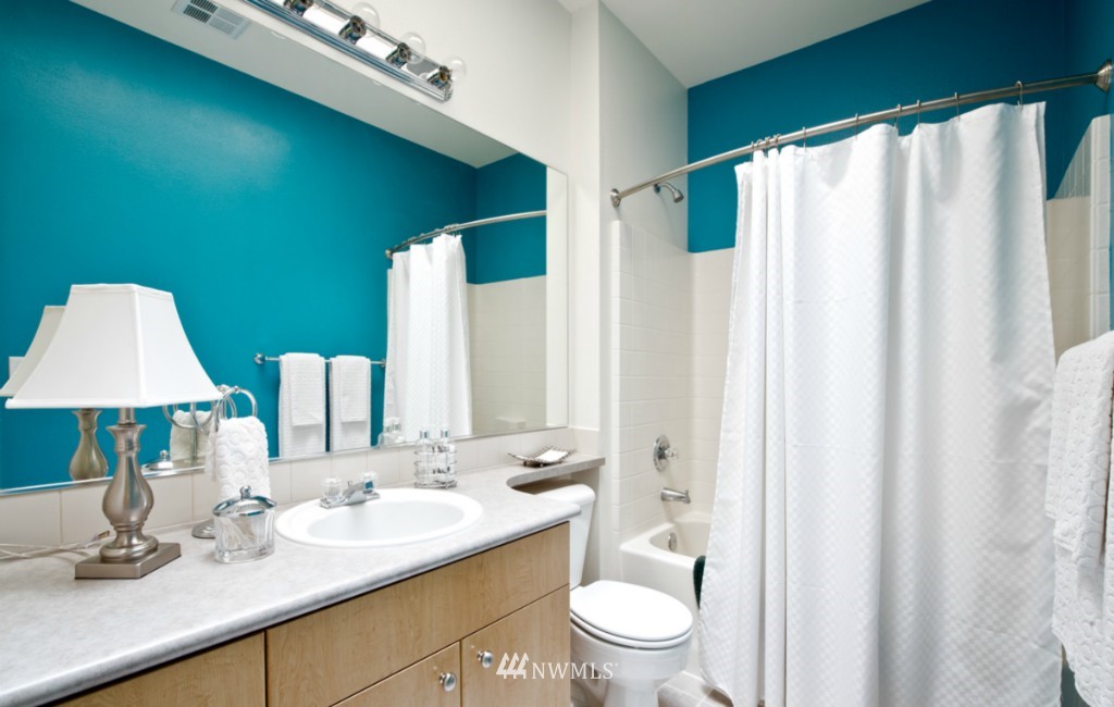 5025 Davis Place South Renton, WA 98055 - Photo 9 of 16 Gallery Image 9