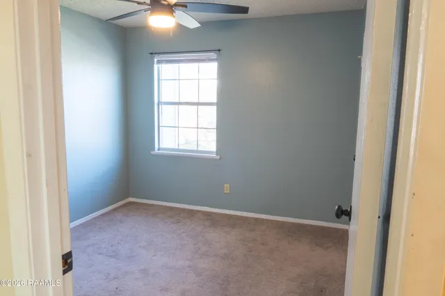 $97,500 | 101 Wilbourn Boulevard, Unit 404, Lafayette, LA 70506