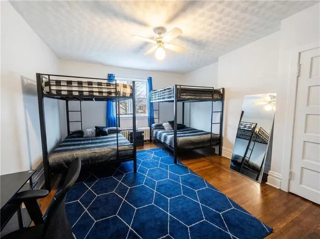 $2,000 | 224 South Pacific Avenue, Unit 1, Pittsburgh, PA 15224