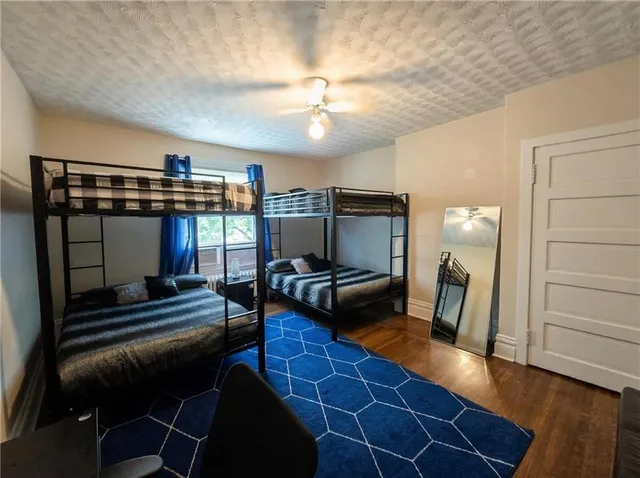 $2,000 | 224 South Pacific Avenue, Unit 1, Pittsburgh, PA 15224