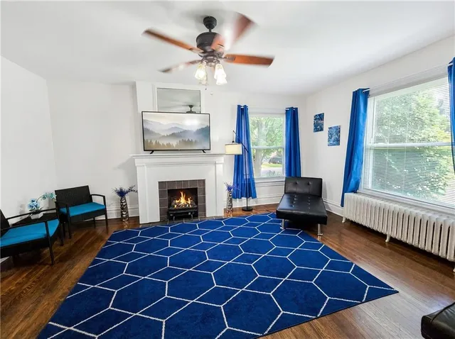 $2,000 | 224 South Pacific Avenue, Unit 1, Pittsburgh, PA 15224