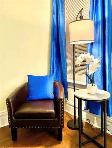 $2,000 | 224 South Pacific Avenue, Unit 1, Pittsburgh, PA 15224