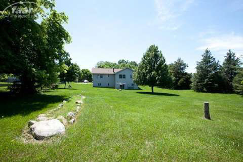7382 Lobdell Road Linden, MI 48451 - Photo 24 of 24 20360075-23.JPG