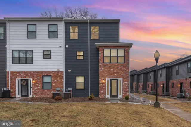 $344,900 | 159 High Pointe Drive, Hummelstown, PA 17036