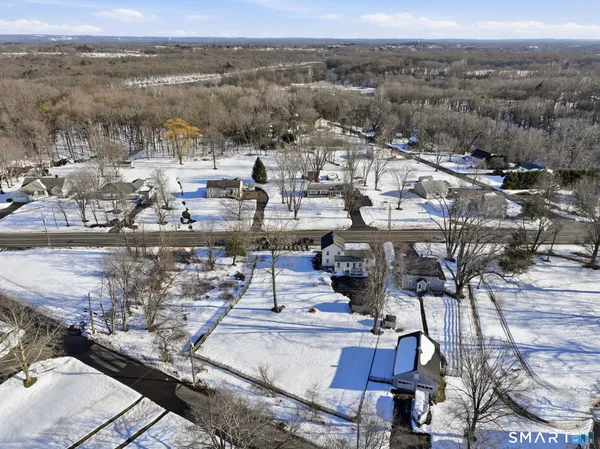 $319,900 | 687 East Street South, Suffield, CT 06078