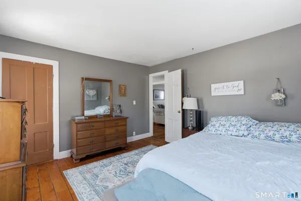 $319,900 | 687 East Street South, Suffield, CT 06078
