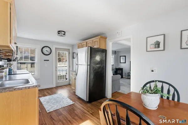 $319,900 | 687 East Street South, Suffield, CT 06078