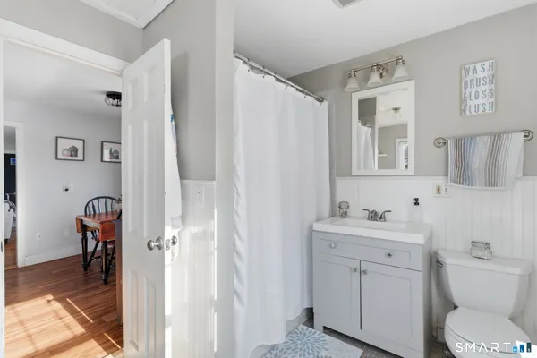 $319,900 | 687 East Street South, Suffield, CT 06078