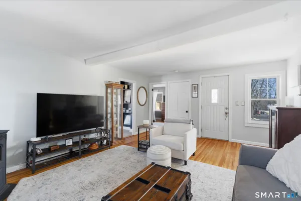 $319,900 | 687 East Street South, Suffield, CT 06078