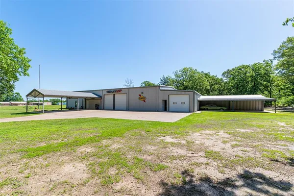 $749,999 | 129 Rs County Road 2222, Emory, TX 75440
