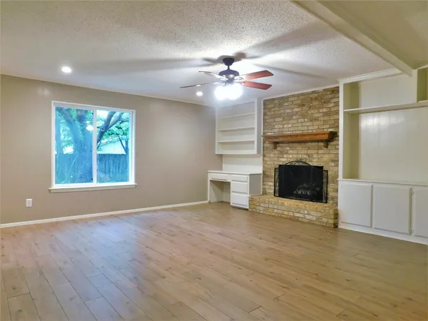 $2,350 | 126 Bluebonnet Drive, Highland Village, TX 75077
