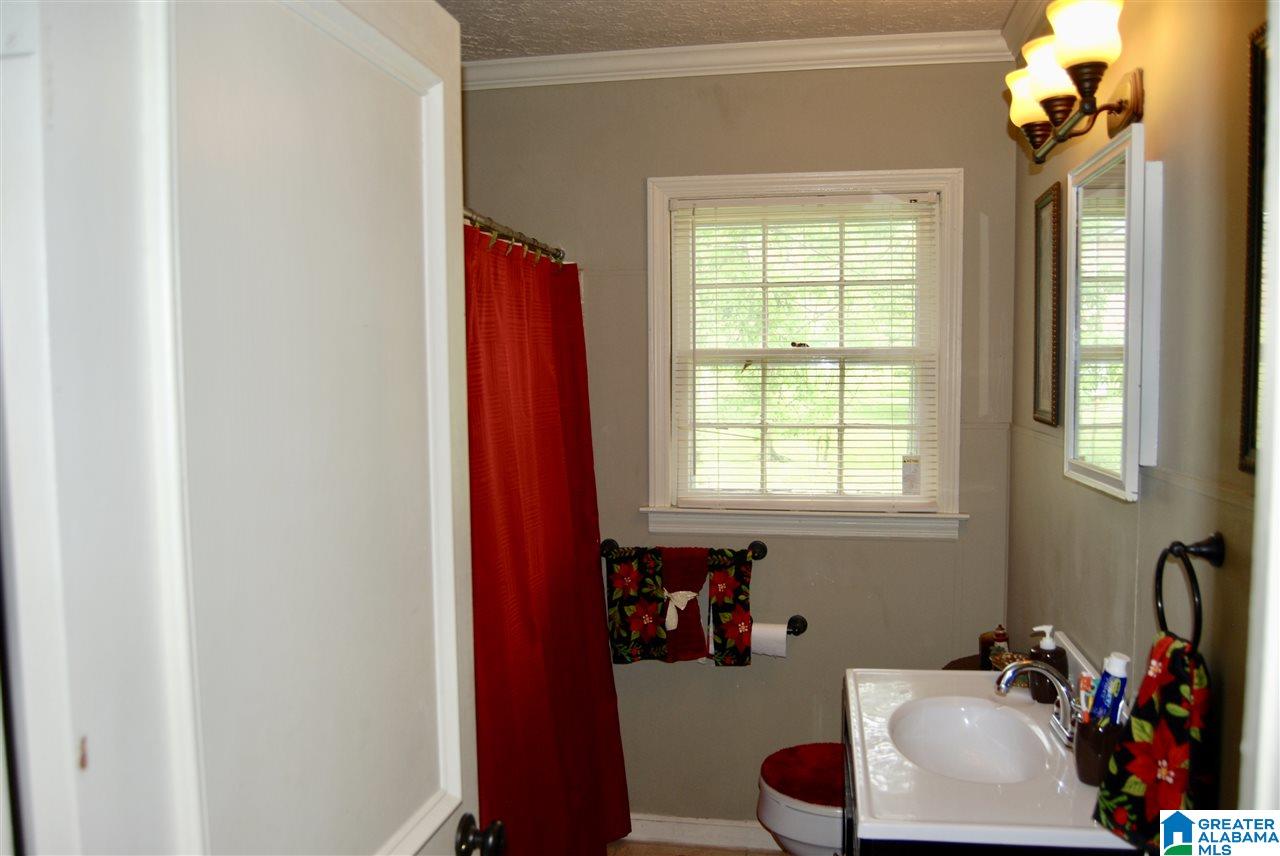 525 Lake Ridge Drive Bessemer, AL 35020 - Photo 11 of 44