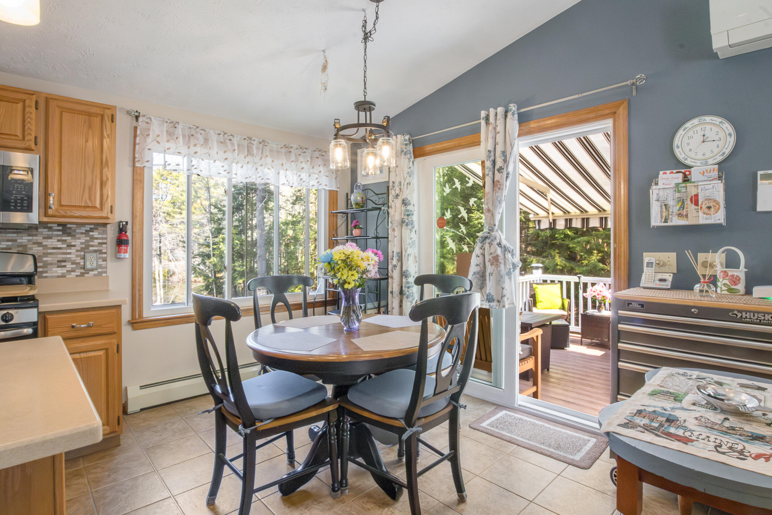 202 Beaver Brook Road Limerick, ME 04048 - Photo 11 of 26 202 dining
