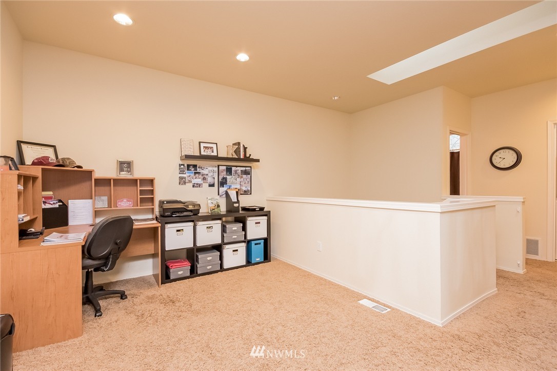 512 South 46th Place Renton, WA 98055 - Photo 14 of 18