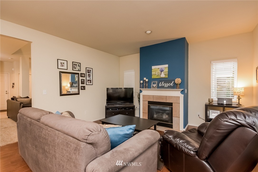 512 South 46th Place Renton, WA 98055 - Photo 8 of 18