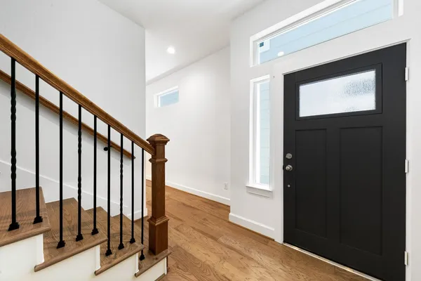 $4,700 | 1127 East 23rd Street, Houston, TX 77009