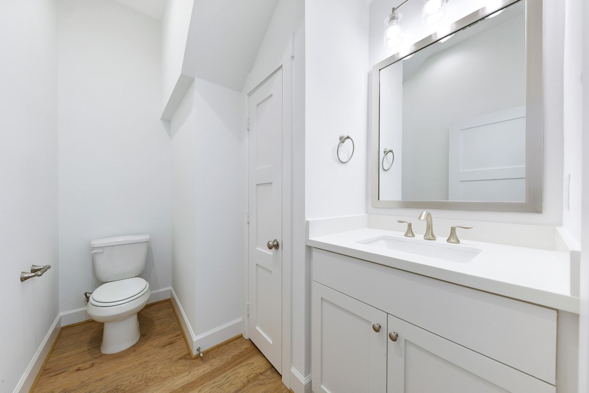 1127 East 23rd Street Houston, TX 77009 - Photo 7 of 29