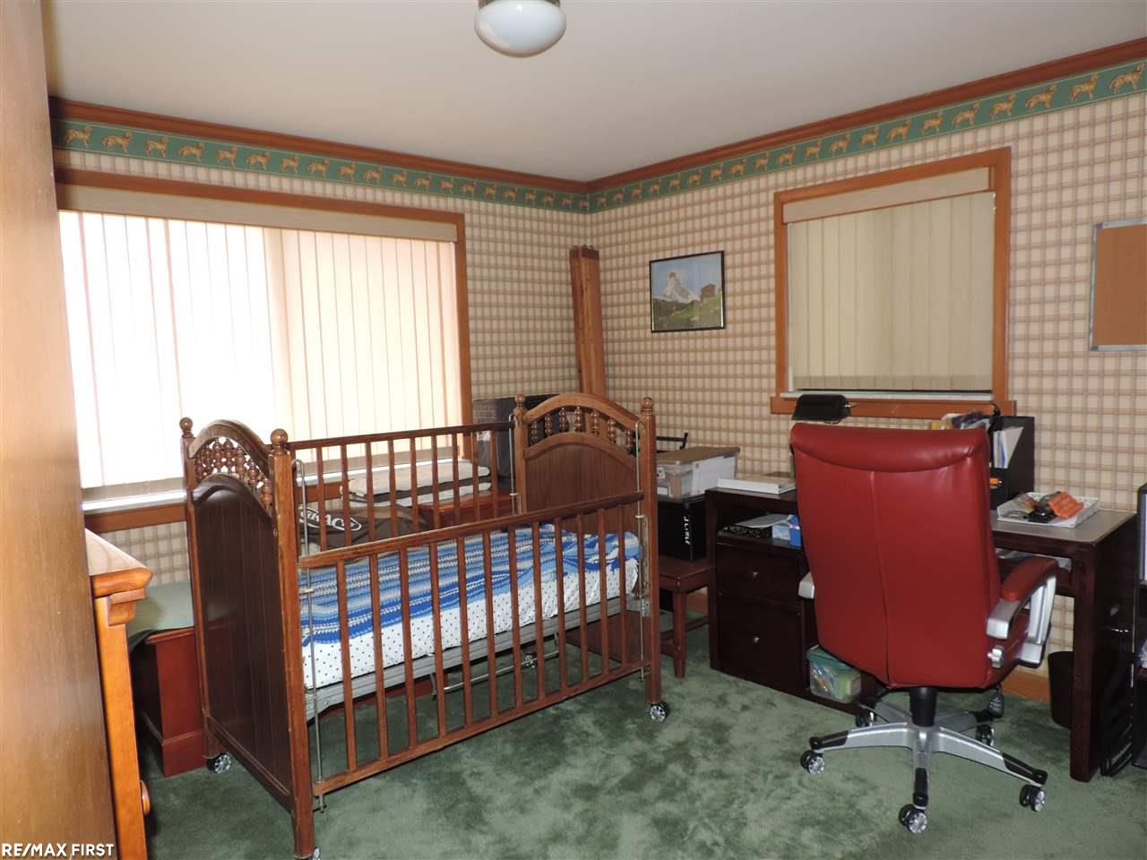 16001 Millar Road Clinton Township, MI 48036 - Photo 16 of 21 31382683-15.JPG