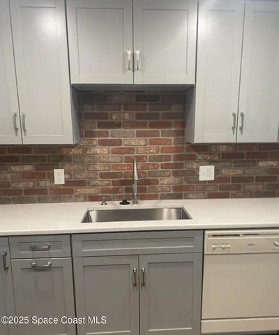 $2,500 | 760 South Brevard Avenue, Unit 416, Cocoa Beach, FL 32931