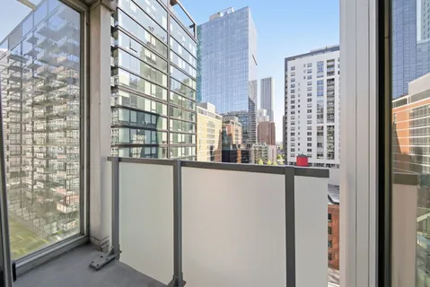 $510,000 | 550 North St Clair Street, Unit 1204, Chicago, IL 60611