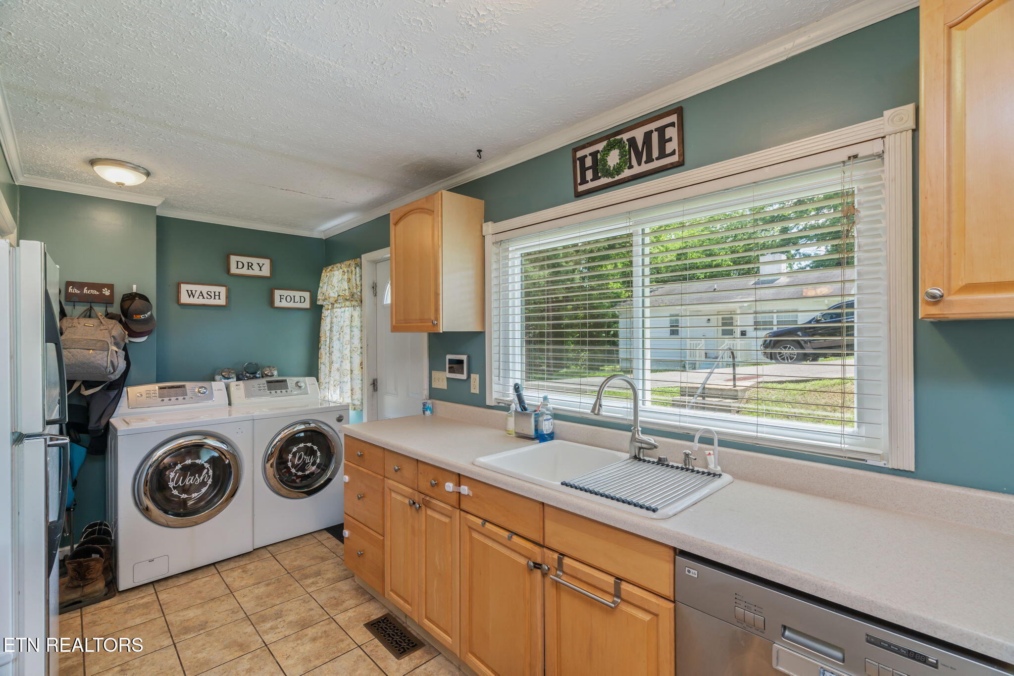 101 Temple Road Oak Ridge, TN 37830 - Photo 5 of 23 Kitchen