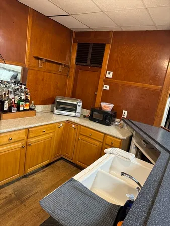 $424,800 | 84 Hammond Street, Bridgewater, MA 02324