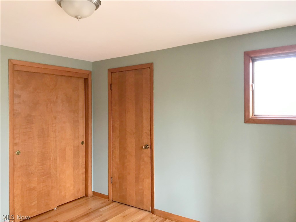 3626 Stoneleigh Road Cleveland, OH 44121 - Photo 23 of 35 Bedroom #4 with Door to large Attic