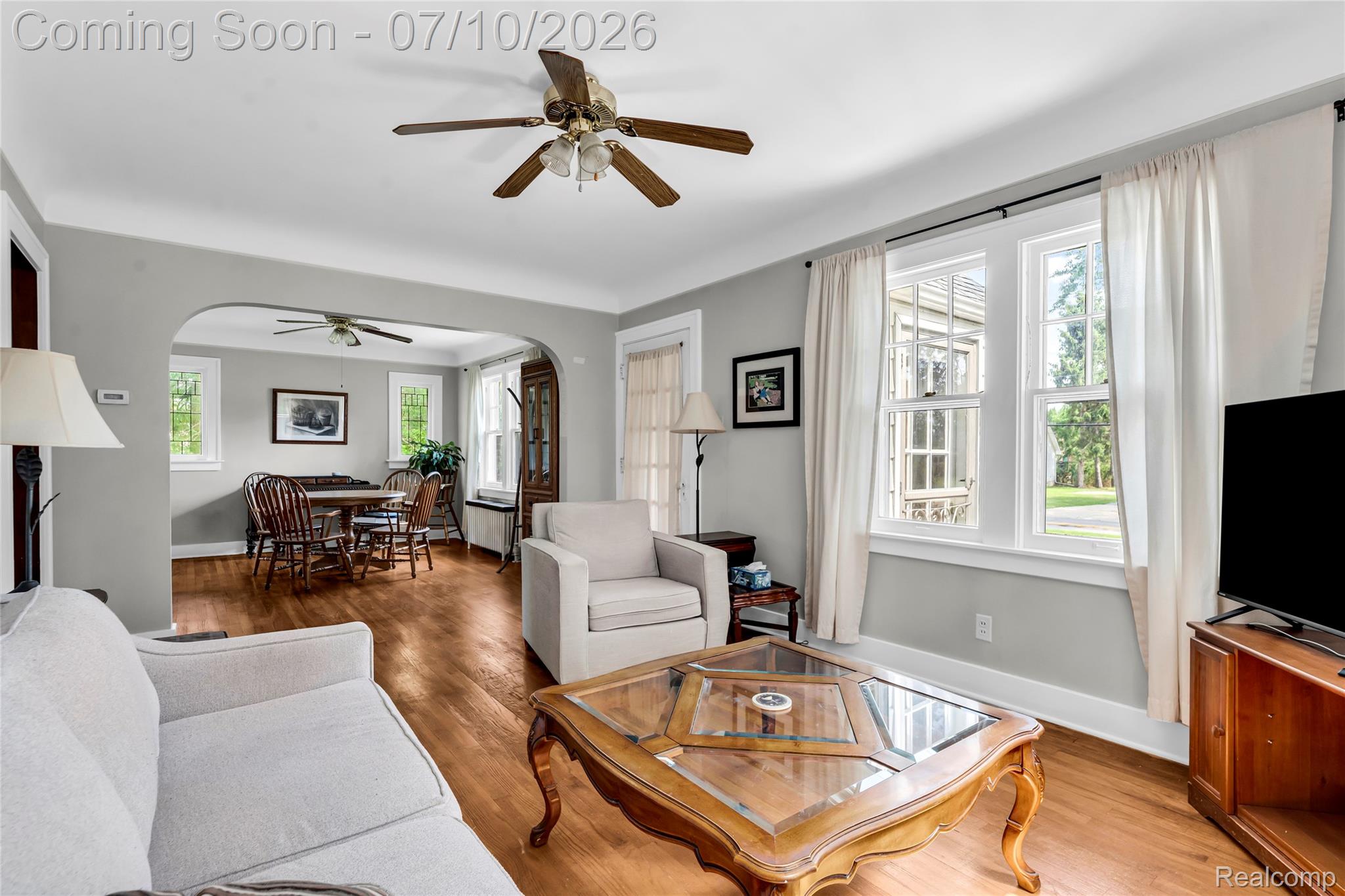 33711 Mulvey Road Fraser, MI 48026 - Photo 5 of 29 08-33711 Mulvey Rd_7.jpg