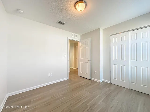 $270,900 | 9487 Thorn Glen Road, Jacksonville, FL 32208